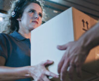 Travail de nuit: non à la régression sociale, oui à un e-commerce durable